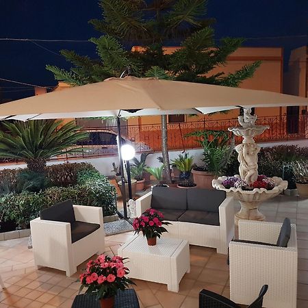 Il Giardino Di Elda Hotel Melissano Kültér fotó